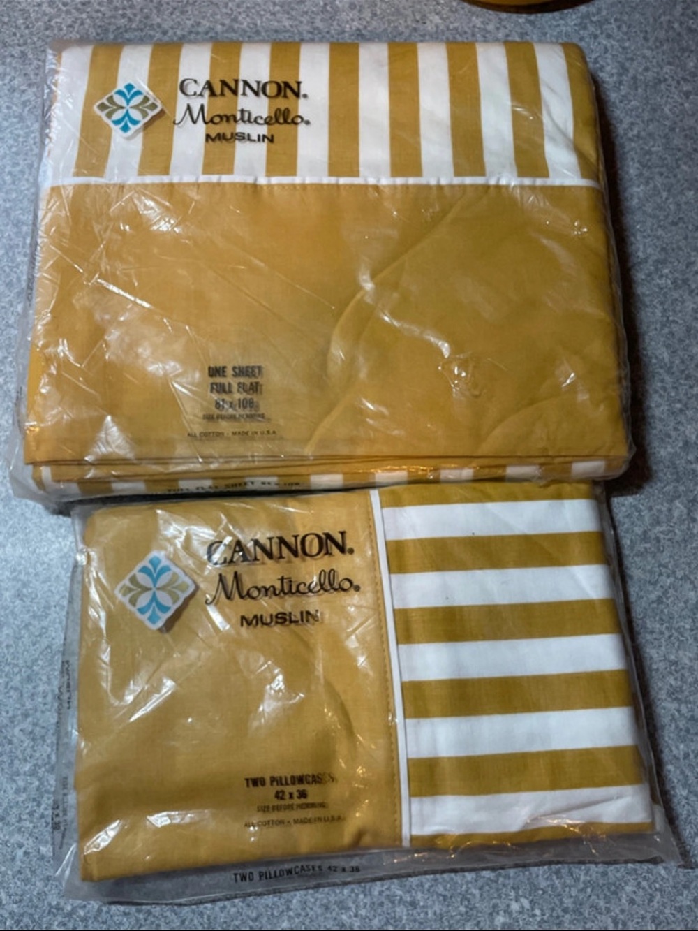 NOS VTG Cannon Monticello striped flat sheet- full and 2 standard pillowcases-